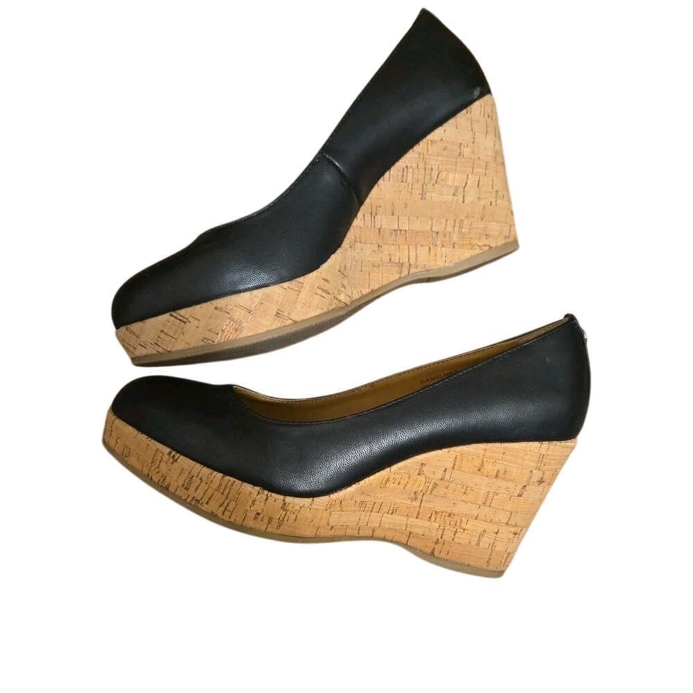 G.H Bass Co Shoes Womens 7.5 M Bass-Karlie Black Slip On Wedge - Picture 2 of 9